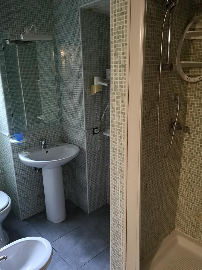 Albergo Villa Marina Anzio Ngoại thất bức ảnh